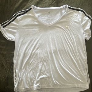 Adidas T-shirt